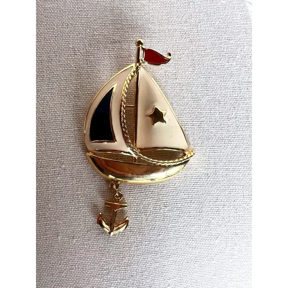 Avon Sailboat Brooch Nautical Enamel Anchor Charm Coastal Grandma Vintage Resort